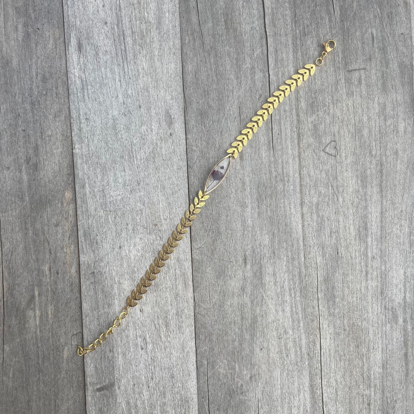 Cadeau de maman de plante de bracelet de gypsophilie violet en acier inoxydable de couleur or pour cadeau de fête des mères pour elle - Lorred