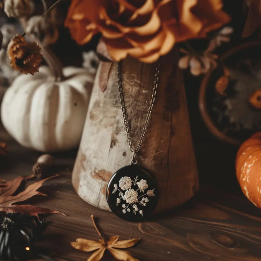 Nos Bijoux Floraux pour un Halloween Unique