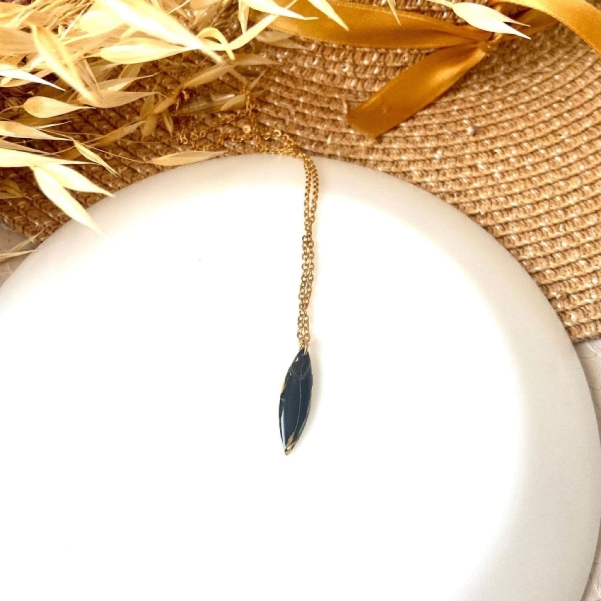 Collier DARK SEED de pissenlit orColliersLorred