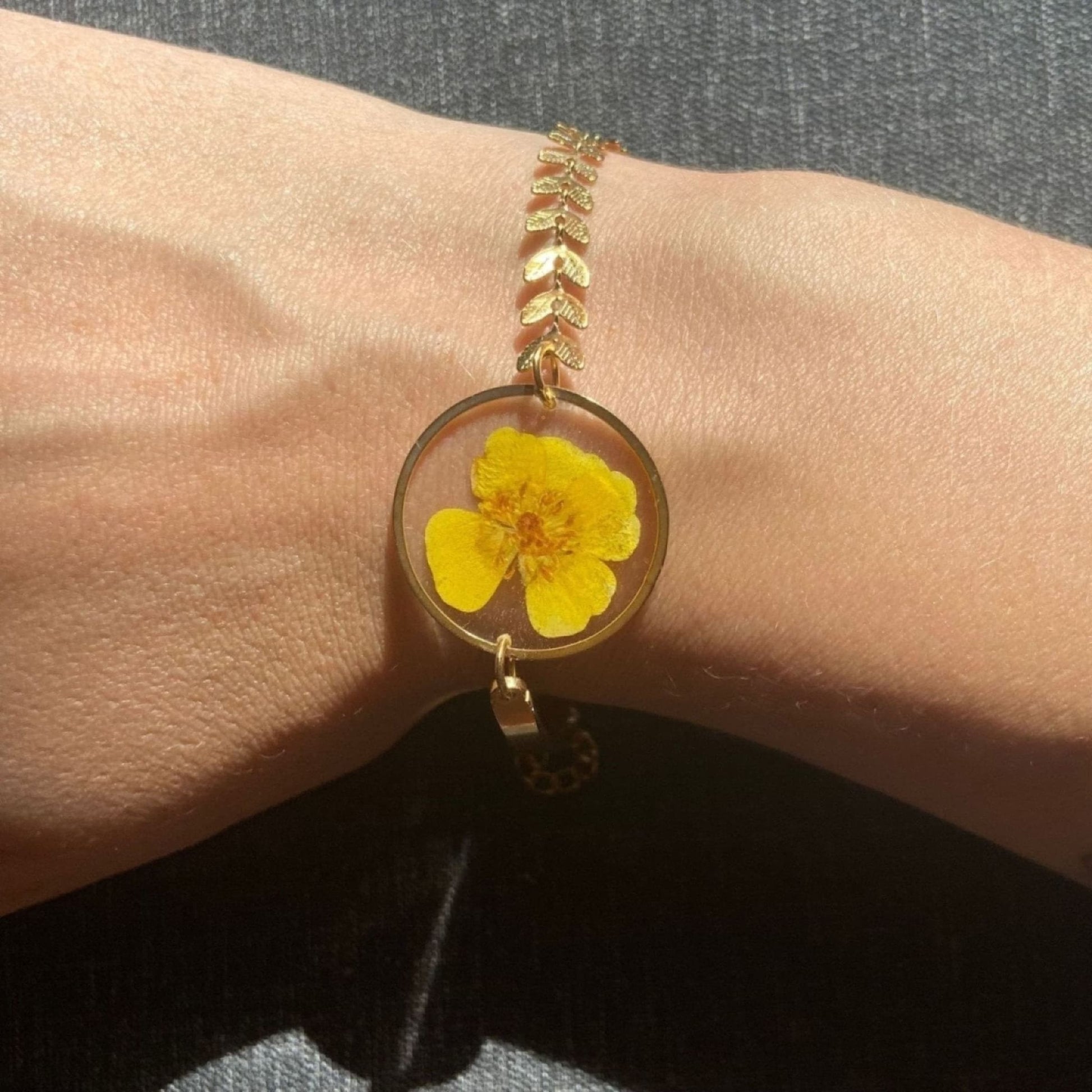 FLEURI MAGNUS bracelet au bouton d’or stabiliséBraceletsLorred