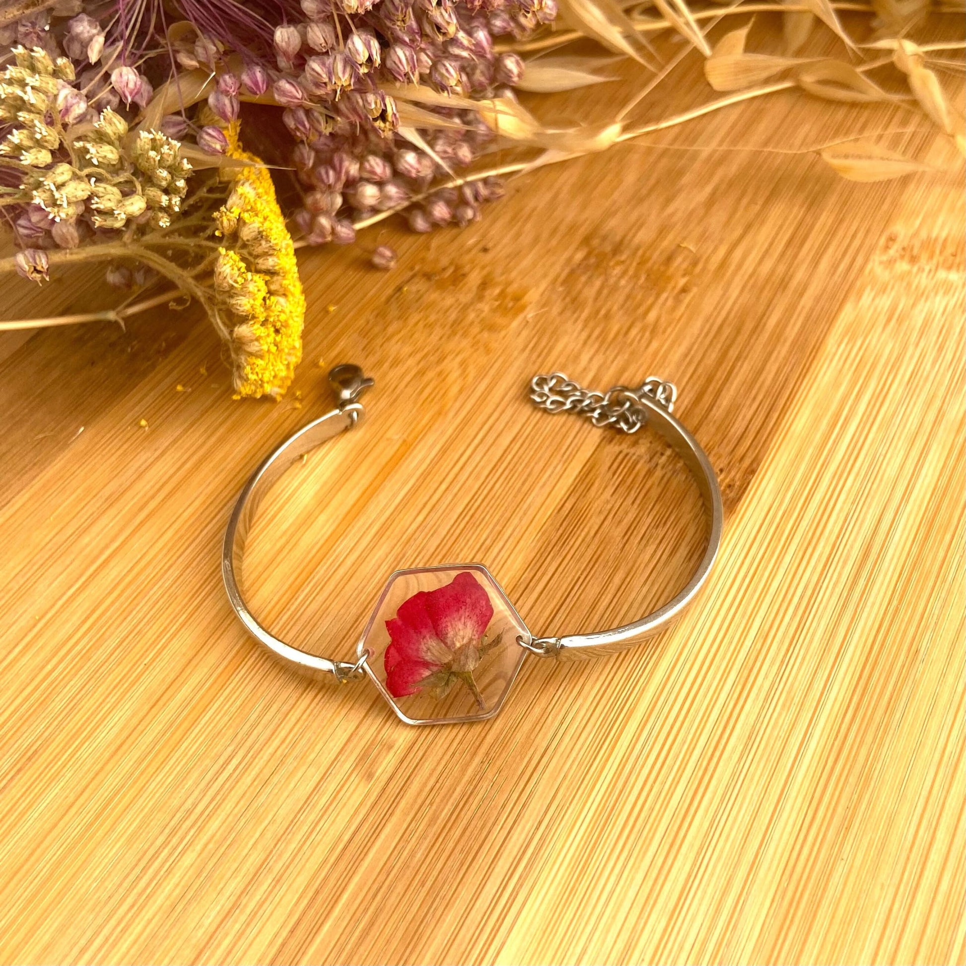 Bracelet hexagone argenté inclusion de la rose rouge cadeau pour la fête des Fête des grands-mères - Lorred