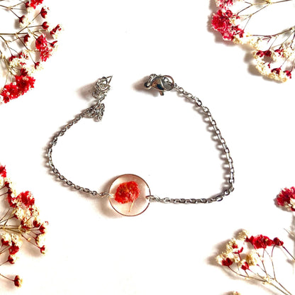 Bracelet simple de couleur argent avec souffle de bébé rouge pressé fleur cadeau de Noël pour elle - Lorred