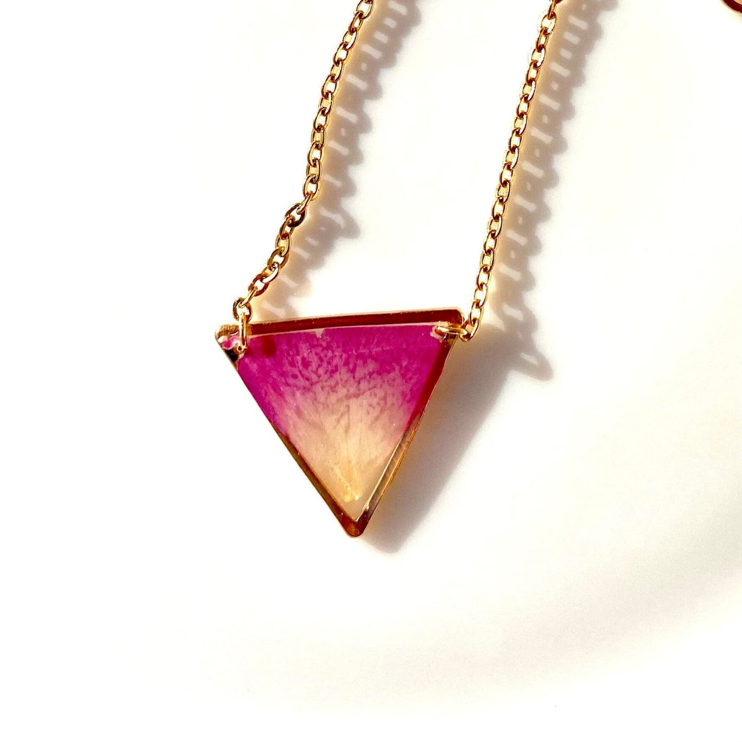Collier triangle pétale de rose rose fait sur cadeau de fête des mères en acier inoxydable couleur or pour elle - Lorred